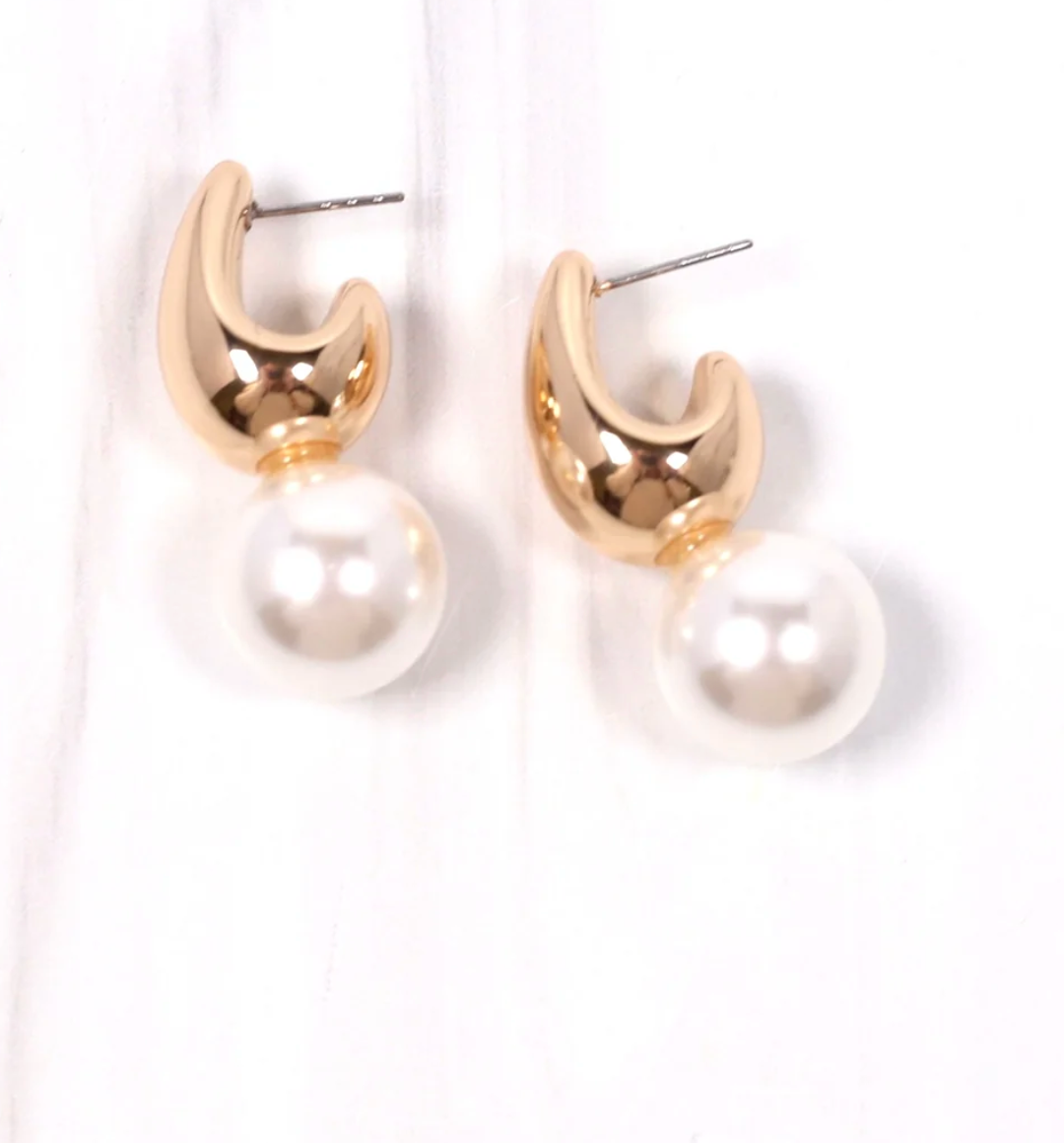 Espanola Pearl Drop Earring